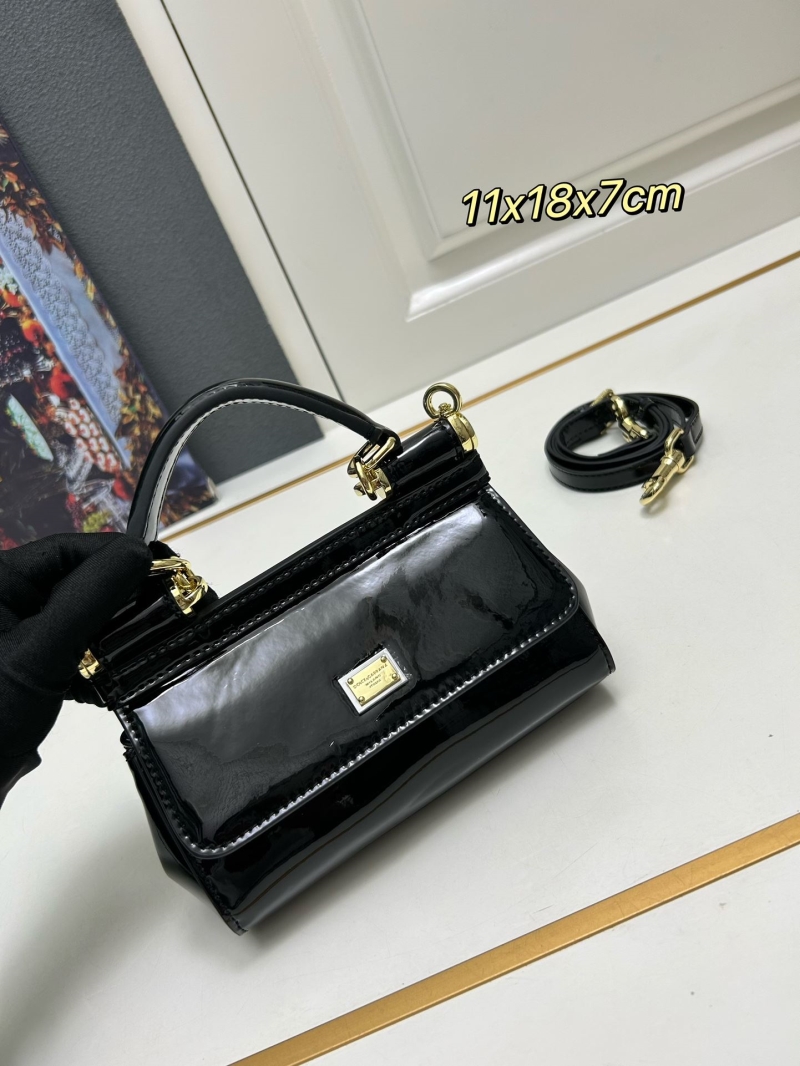 D&G Handle Bags